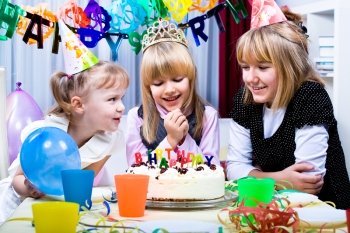 how to plan a kids birthday party